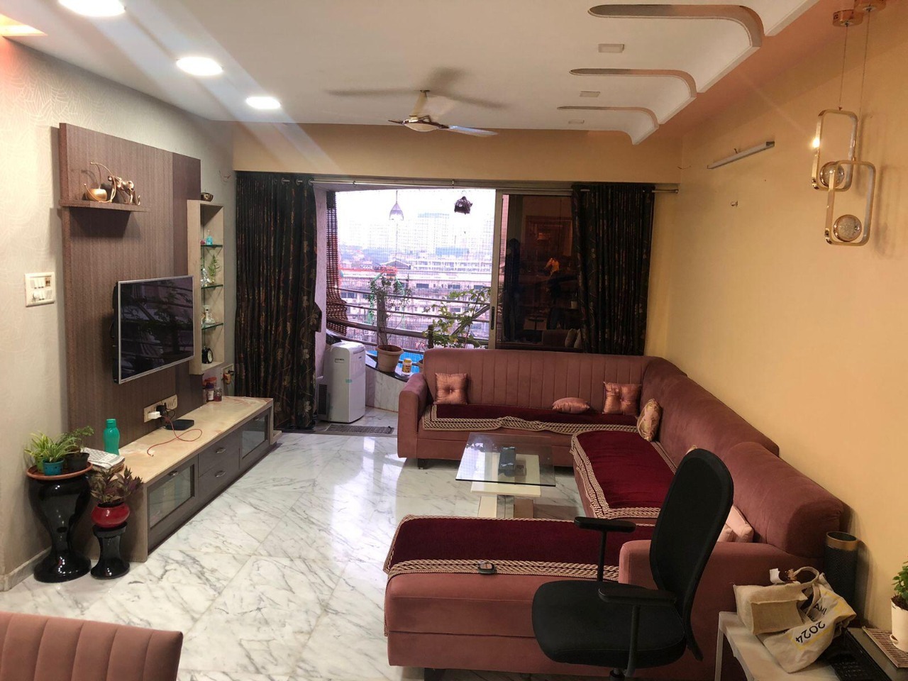2 BHK + Pooja Room,Servant Room 1000 Sq.Ft. Apartment in Marathon Nextzen Era