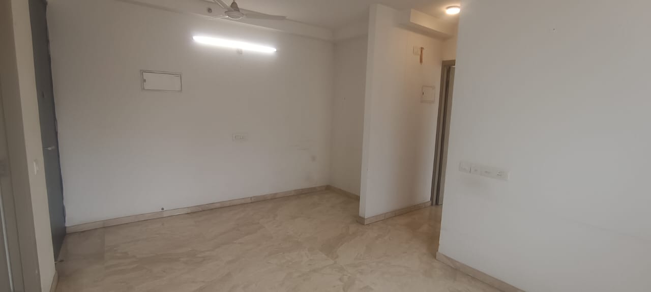 1.5 BHK Apartment For Rent in Squarefeet Grand Square