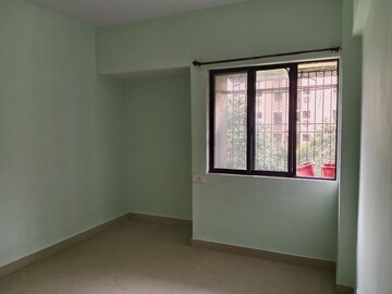 Room in 1 BHK Apartment at Lok Upvan Apartment Phase 2, Vasant Vihar – for Rent