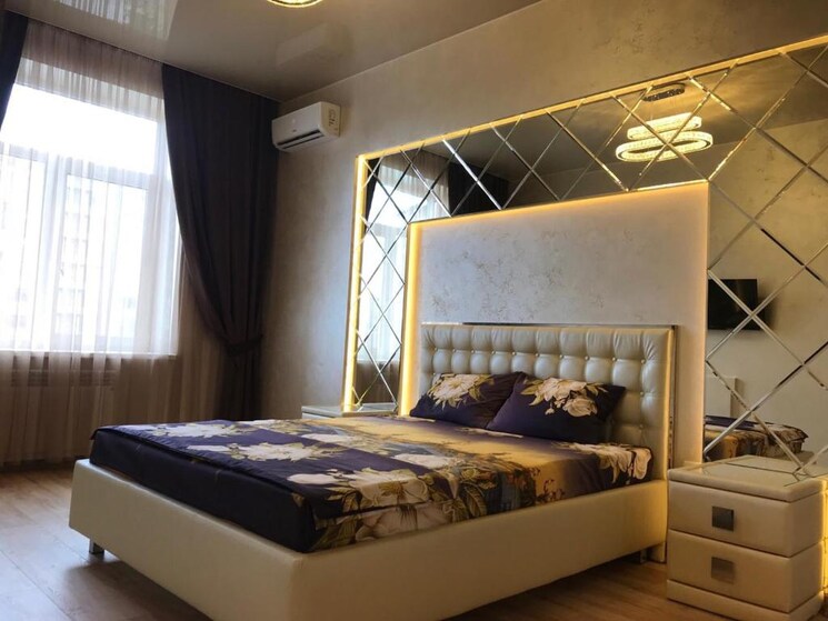 Bedroom, defence colony 4 Bedroom 325 Sq.Yd. Builder Floor In Defence Colony Delhi 8963185