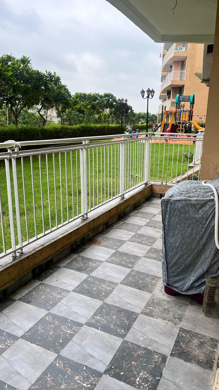 Balcony, migsun-ultimo 2 Bedroom 1005 Sq.Ft. Apartment In Omicron Iii Greater Noida Greater Noida 8963224