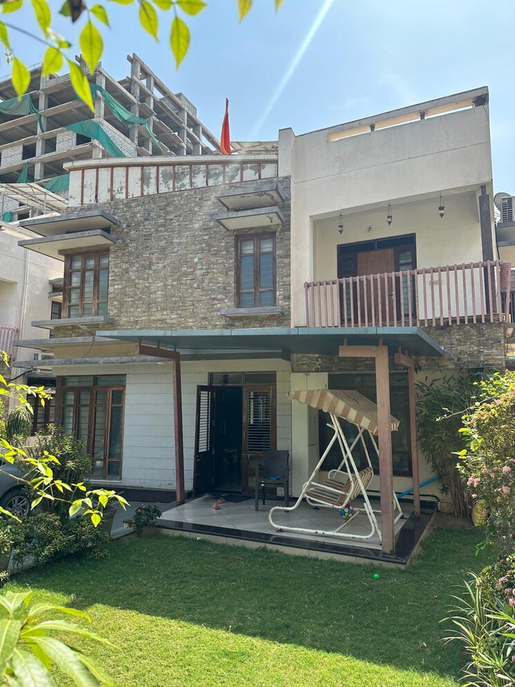 Exterior View, science city 4 Bedroom 4833 Sq.Ft. Villa In Science City Ahmedabad 8963201