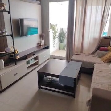 Team Area in 3 BHK Apartment at Ramprastha City The Edge Towers, Sector 37d – for Rent