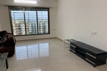 Room in 2 BHK Apartment at Mahavir Universe, Bhandup West – for Rent