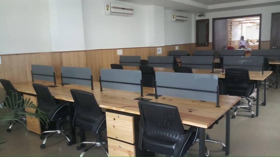 Office Space For Rent in Old Palasia