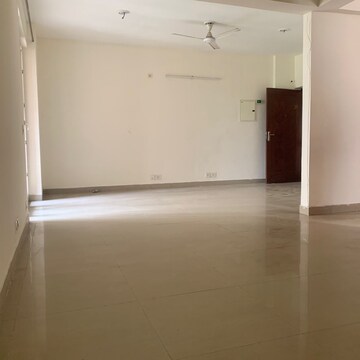 3 BHK Apartment For Rent in Ramprastha City The View, Sector 37d