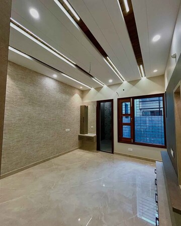 Room in 2 BHK Villa at Hoodi – for Sale