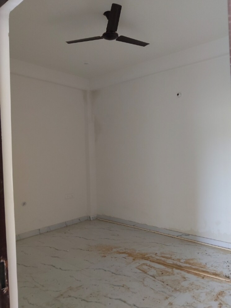 Room, khodna kalan 3 Bedroom 1550 Sq.Ft. Villa In Khodna Kalan Greater Noida 8963369