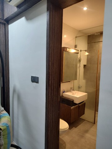 Bathroom in 3 BHK Apartment at Sheth Vasant Lawns, Laxmi Nagar – for Sale