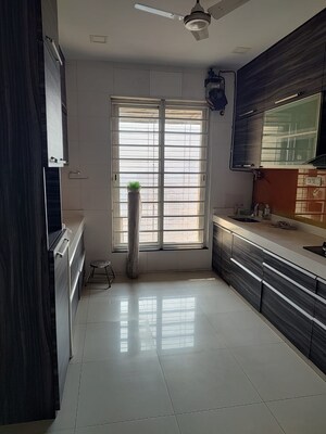 Kitchen in 3 BHK Apartment at Sheth Vasant Lawns, Laxmi Nagar – for Sale