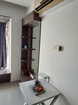 Furnished Amenities in 3 BHK Apartment at Sheth Vasant Lawns, Laxmi Nagar – for Sale