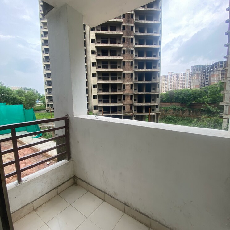 Balcony, sector 89 3 Bedroom 1500 Sq.Ft. Apartment In Sector 89 Faridabad 8963352
