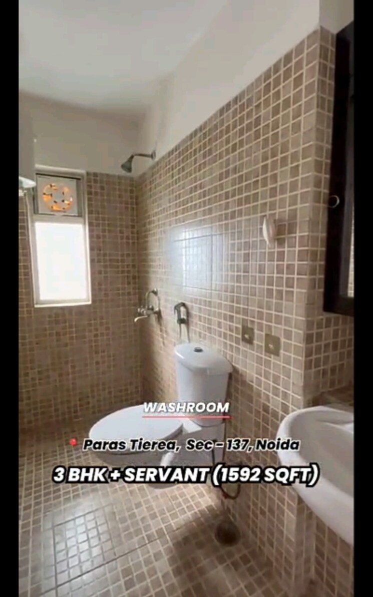 Bathroom, paras-tierea 3 Bedroom 1592 Sq.Ft. Apartment In Sector 137 Noida 8963395