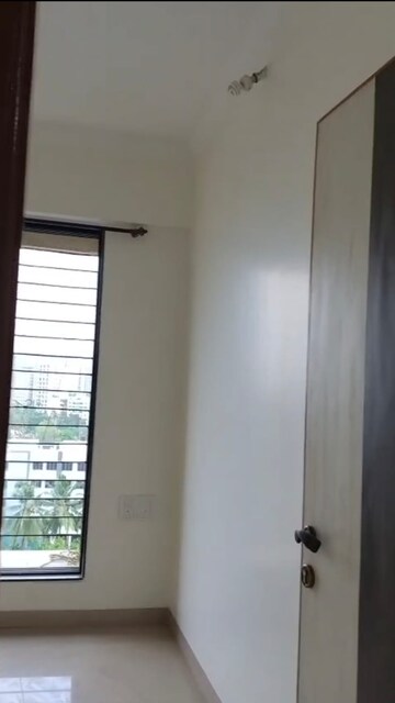 Bedroom in 3 BHK Apartment at Chembur – for Rent