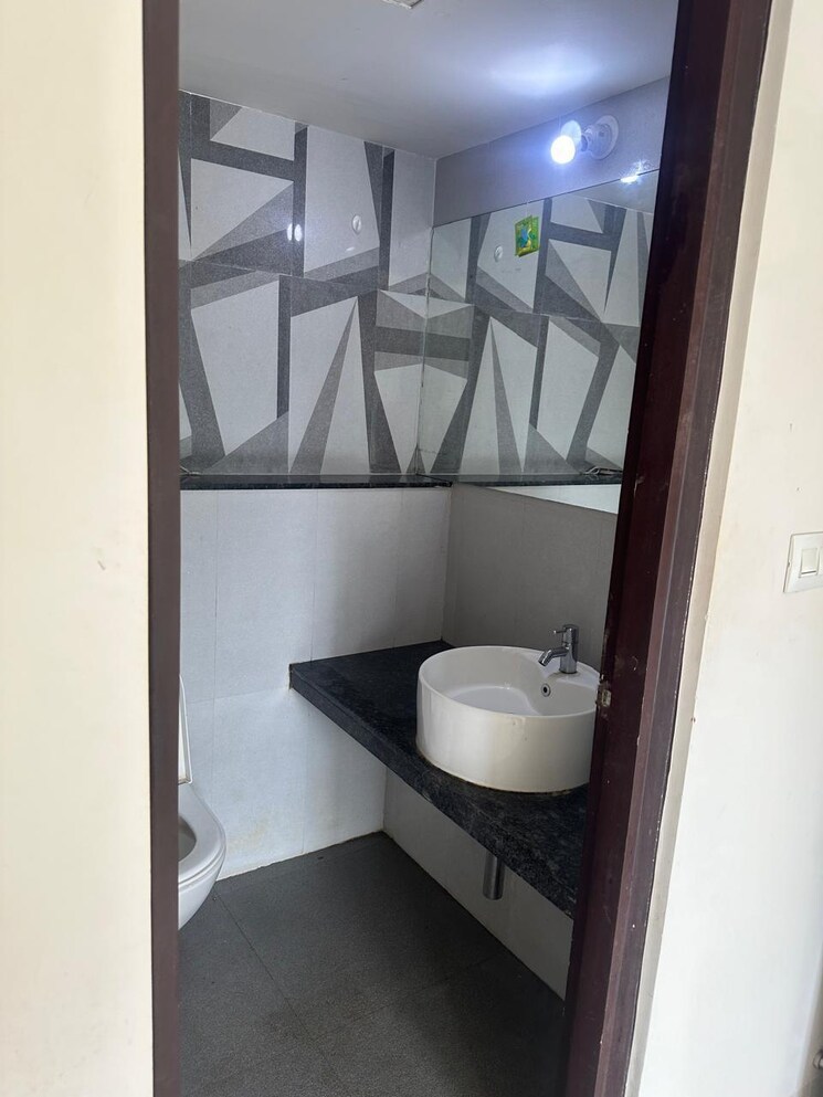 Bathroom, lodha-casa-viva 1 Bedroom 454 Sq.Ft. Apartment In Majiwada Thane 8963428