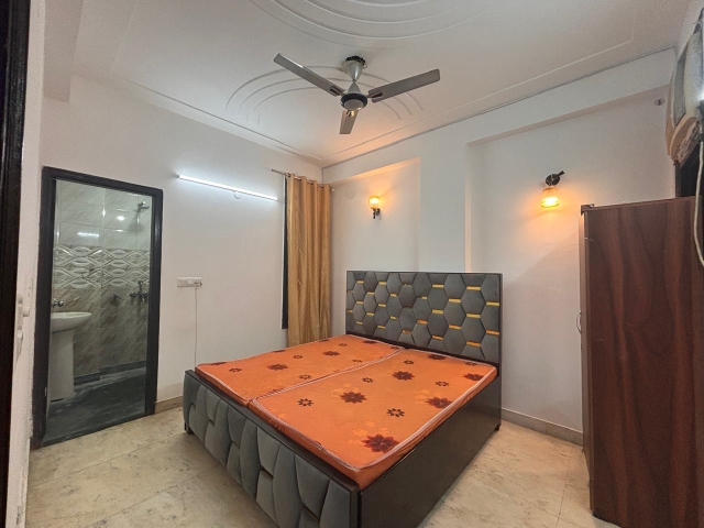 2 BHK Apartment For Rent in Freedom Fighter Enclave 