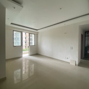 Room in 3 BHK Apartment at Sector 89 – for Sale