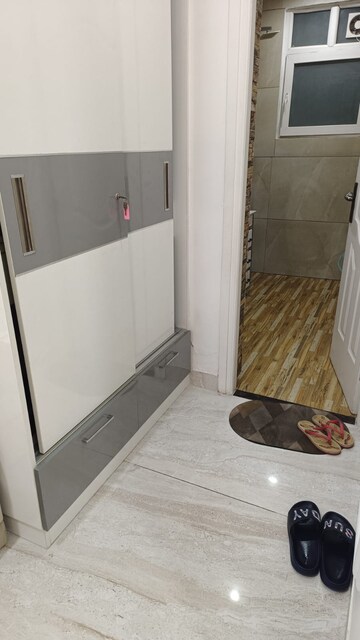 Furnished Amenities in 3 BHK Apartment at GHB Splande, Patiala Road – for Rent