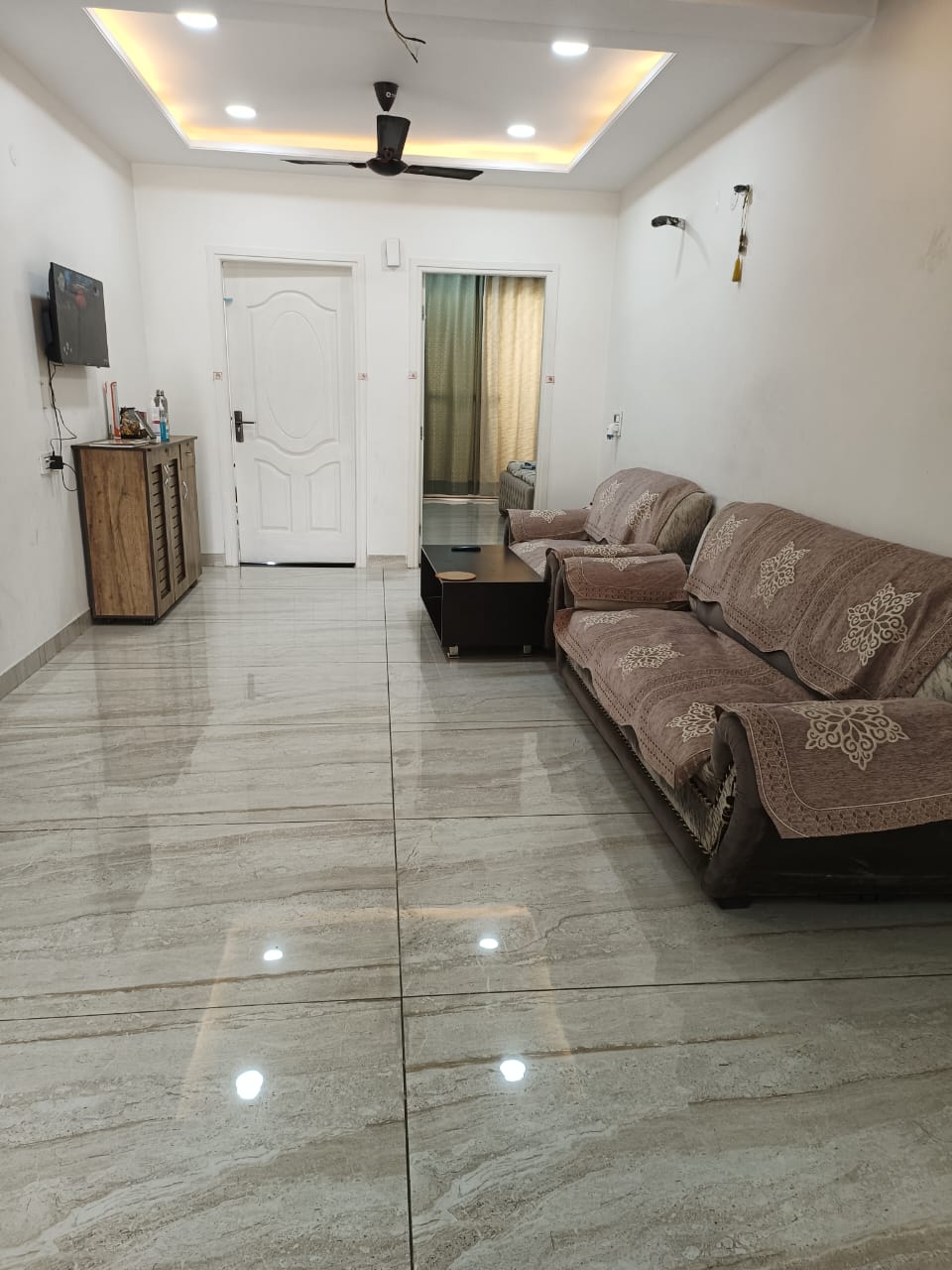 3 BHK 1059 Sq.Ft. Apartment in GHB Splande