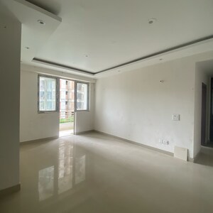 Room in 3 BHK Apartment at Sector 89 – for Sale