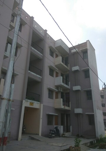 1 BHK Apartment For Rent in Para