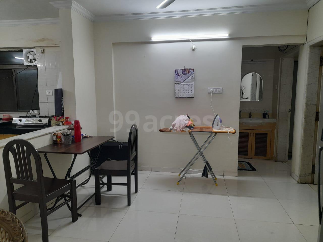 2 BHK + Extra Room Apartment For Sale in Lunkad Goldcoast