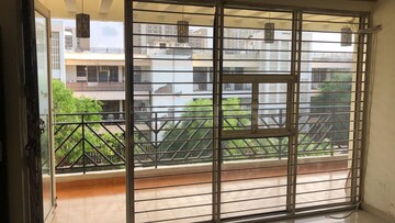 Room in 3 BHK Builder Floor at Puri Vip Floors, Sector 81 – for Rent