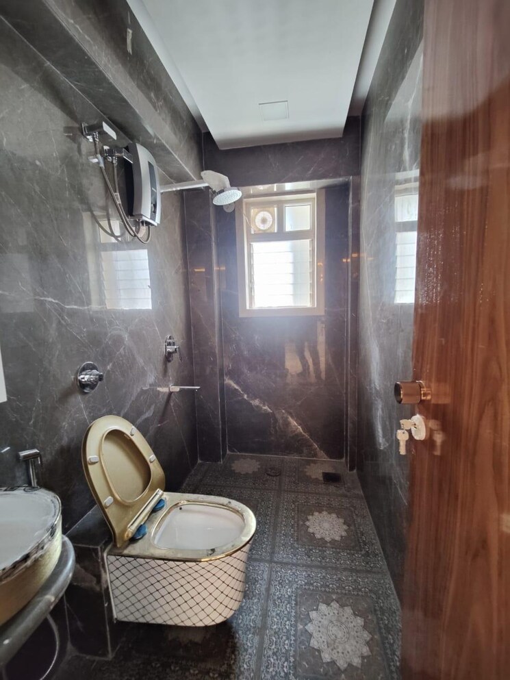 Bathroom, prabhadevi 2 Bedroom 1200 Sq.Ft. Apartment In Prabhadevi Mumbai 8963509