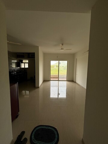 Room in 2 BHK Apartment at Neeti Heritage, Nande – for Rent