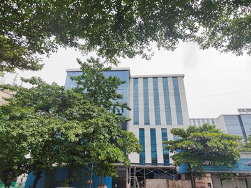  Showroom – Exterior View View at Chakala - for Rent