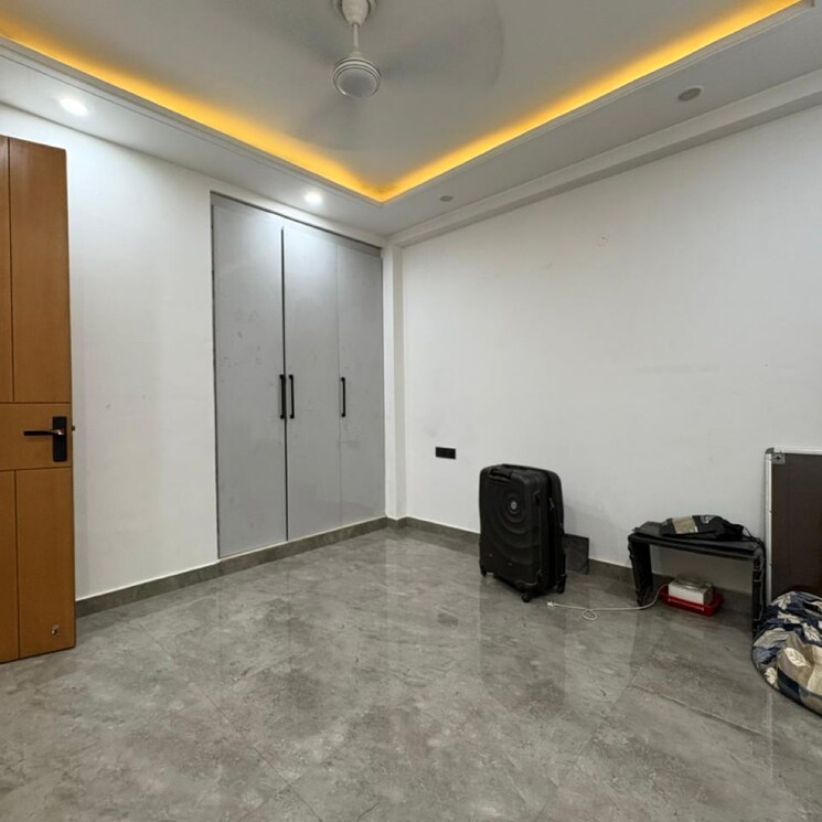 Room, chattarpur 3 Bedroom 1250 Sq.Ft. Apartment In Chattarpur Delhi 8963595