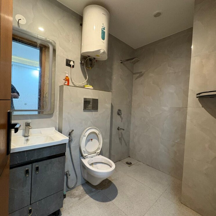 Bathroom, chattarpur 3 Bedroom 1250 Sq.Ft. Apartment In Chattarpur Delhi 8963595