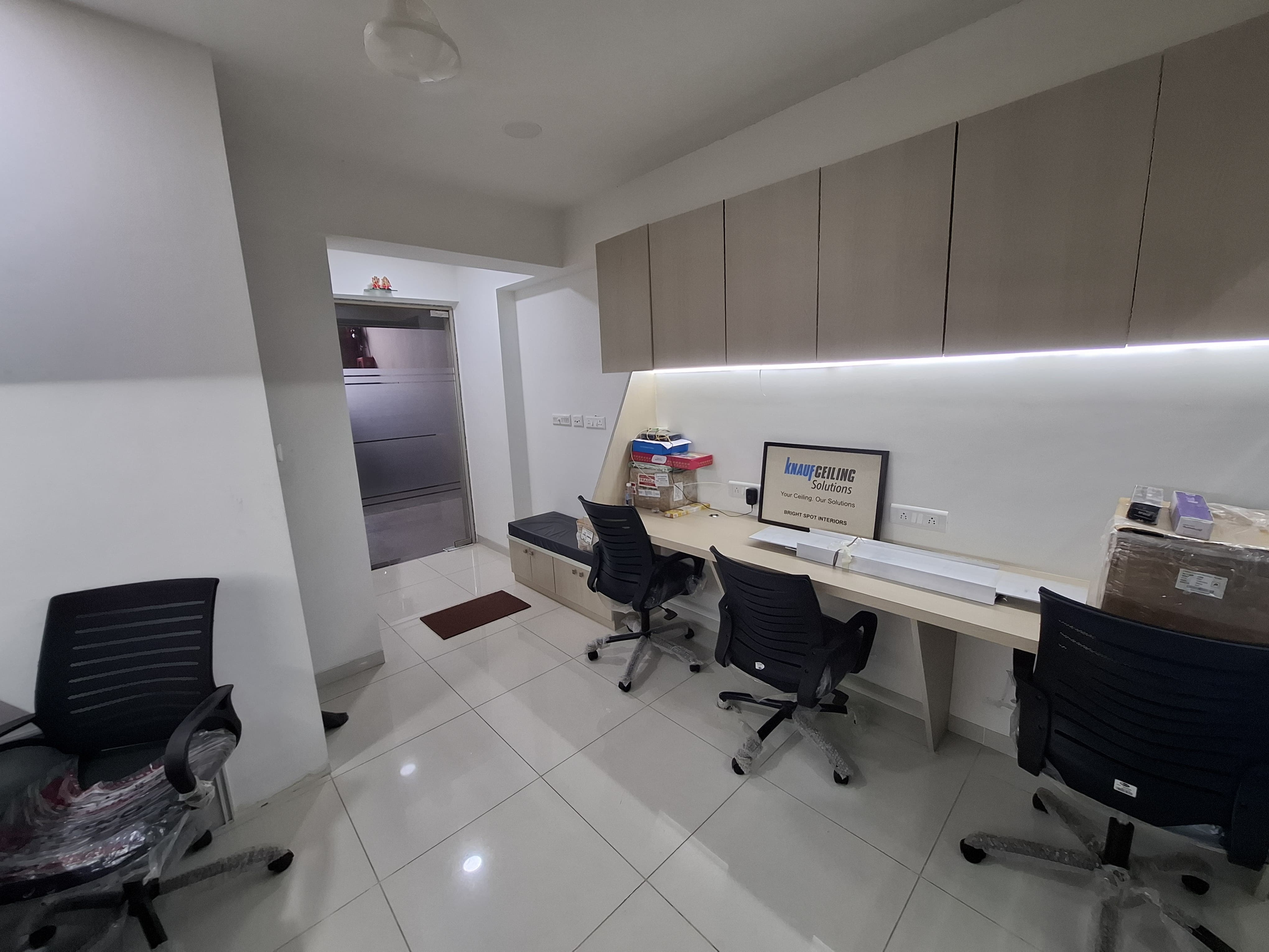 Office Space For Rent in  Sun Gravitas