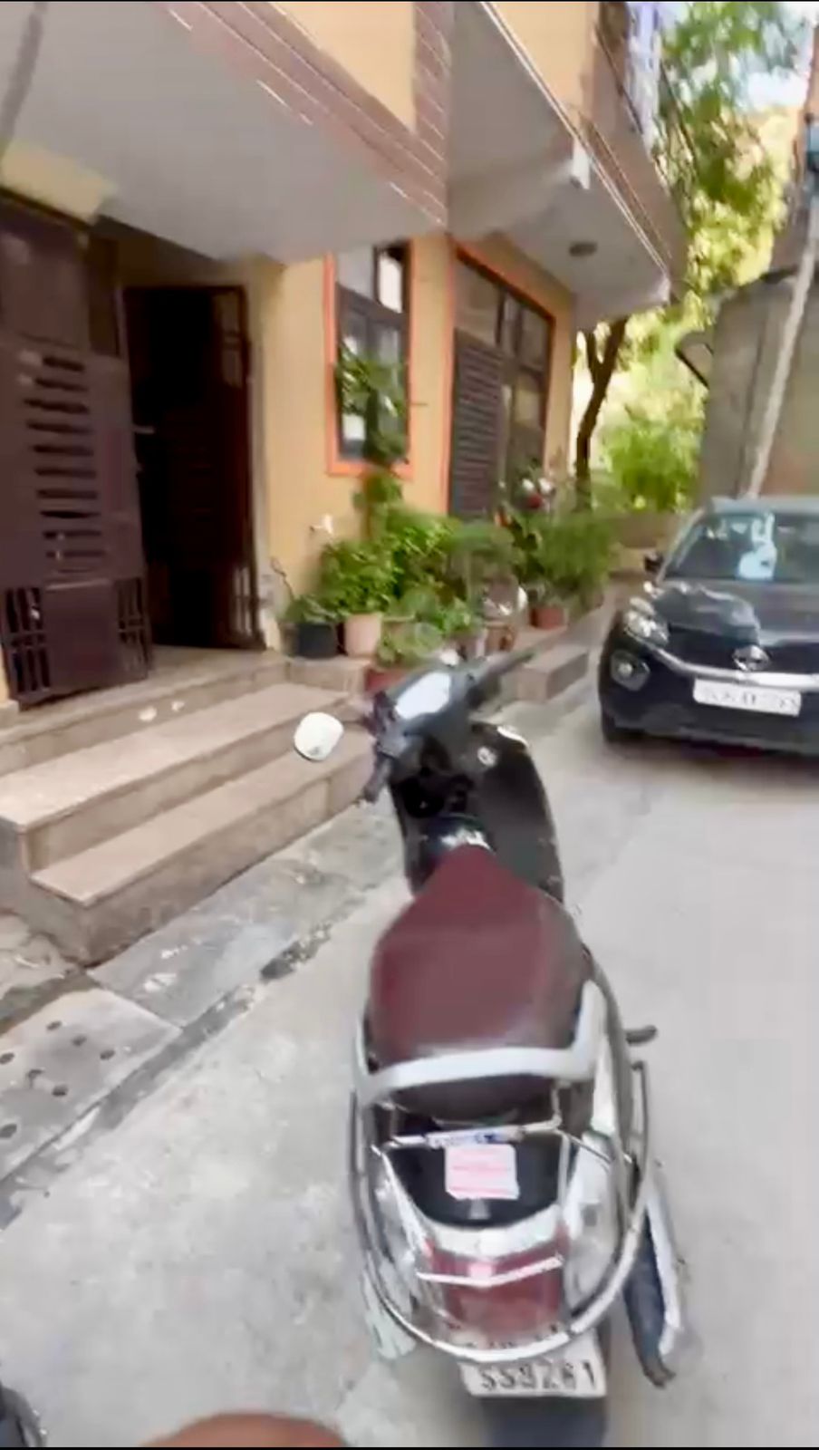 2 BHK + Extra Room Builder Floor For Sale in Builder Floor With Rental