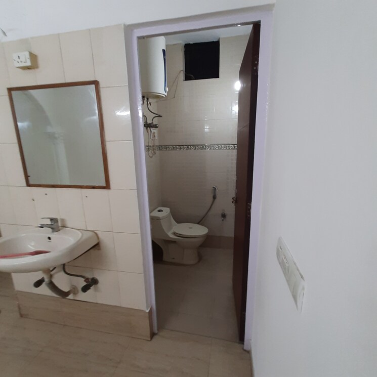 Kitchen, lajpat nagar ii 2 Bedroom 900 Sq.Ft. Builder Floor In Lajpat Nagar ii Delhi 8963639