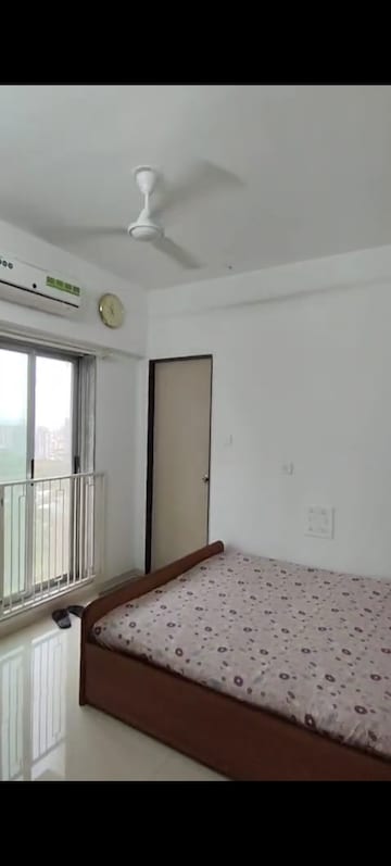 2 BHK Apartment For Rent in Mayfair The View, Vikhroli West
