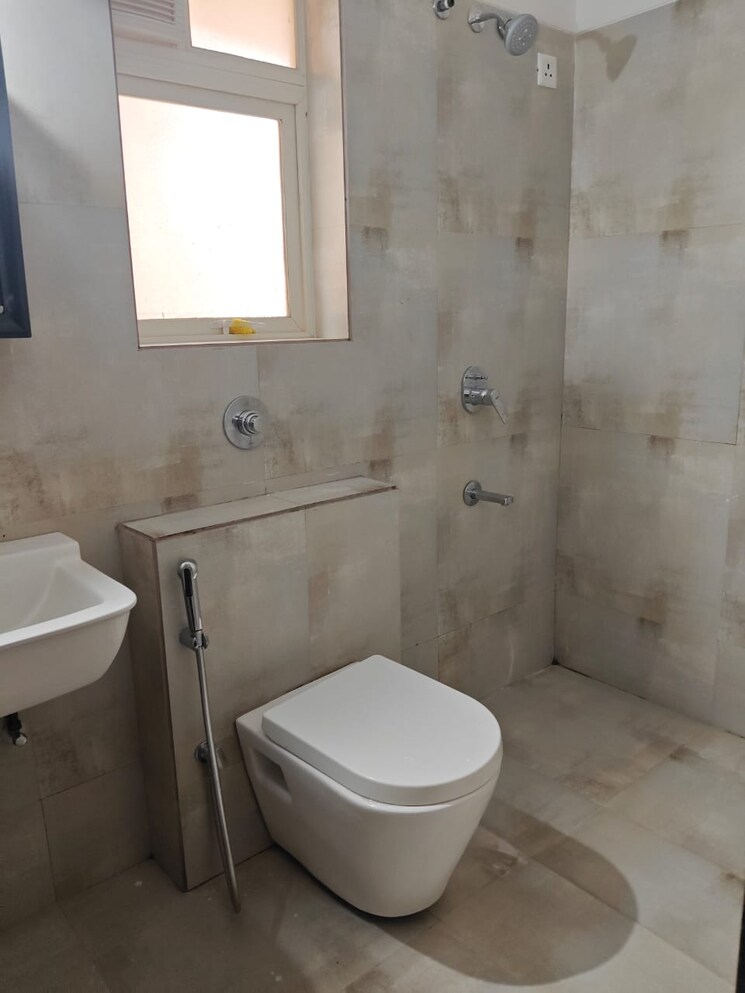 Bathroom, puraniks-abitante-fiore 3 Bedroom 867 Sq.Ft. Apartment In Bavdhan Pune 8963642