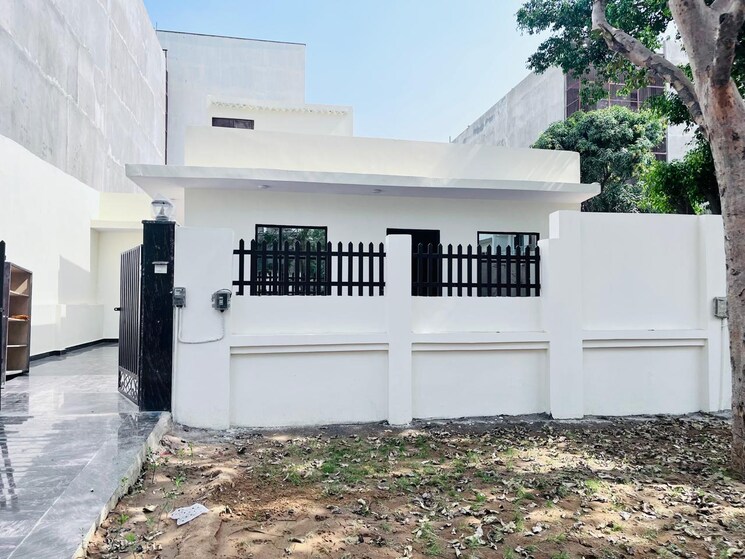 Exterior View, migsun-ultimo 4 Bedroom 1500 Sq.Ft. Apartment In Omicron Iii Greater Noida Greater Noida 8963653