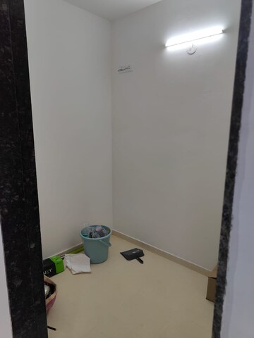 Room in 3 BHK Apartment at Indira Nagar – for Rent