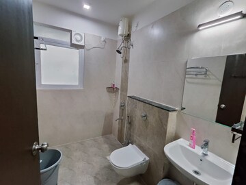 Bathroom in 3 BHK Apartment at Indira Nagar – for Rent