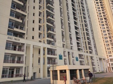 2 BHK Apartment – Exterior View View at Jaypee Kensington Boulevard, Sector 131 - for Rent