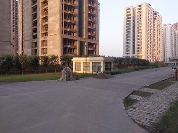 2 BHK Apartment – Exterior View View at Jaypee Kensington Boulevard, Sector 131 - for Rent