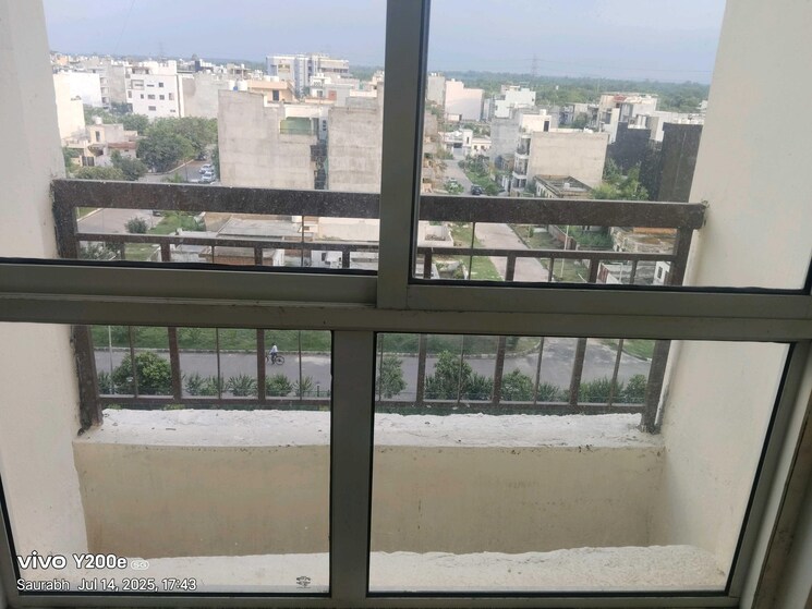 Swimming Pool, jaypee-kensington-boulevard 2 Bedroom 975 Sq.Ft. Apartment In Sector 131 Noida 8963557