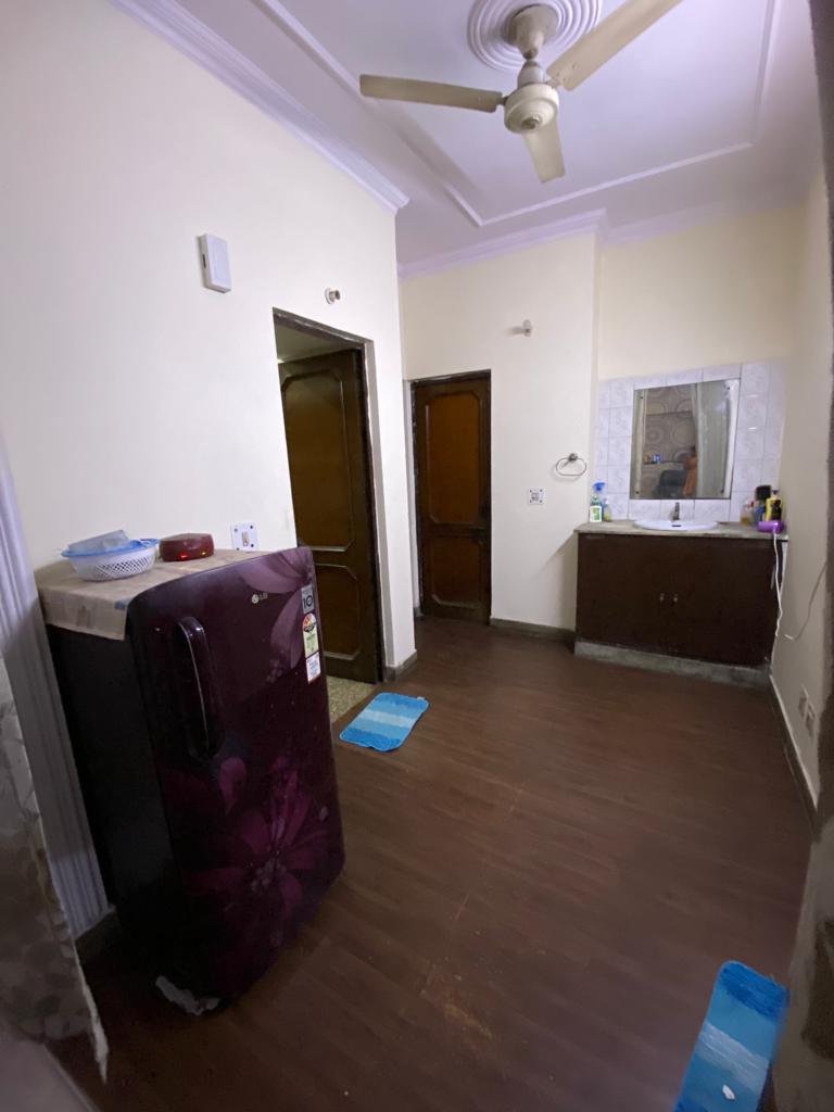 2 BHK + Pooja Room Independent House For Rent in Sector 19