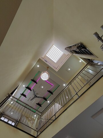Floor Plan in 2 BHK Apartment at Yamunabai CHS, Malad East – for Rent