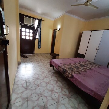 Kitchen in 1 BHK Builder Floor at Lajpat Nagar ii – for Rent