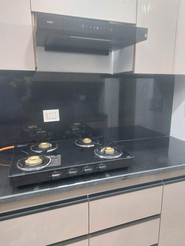 Kitchen, dlf phase ii 3 Bedroom 270 Sq.Ft. Builder Floor In Dlf Phase ii Gurgaon 8963823