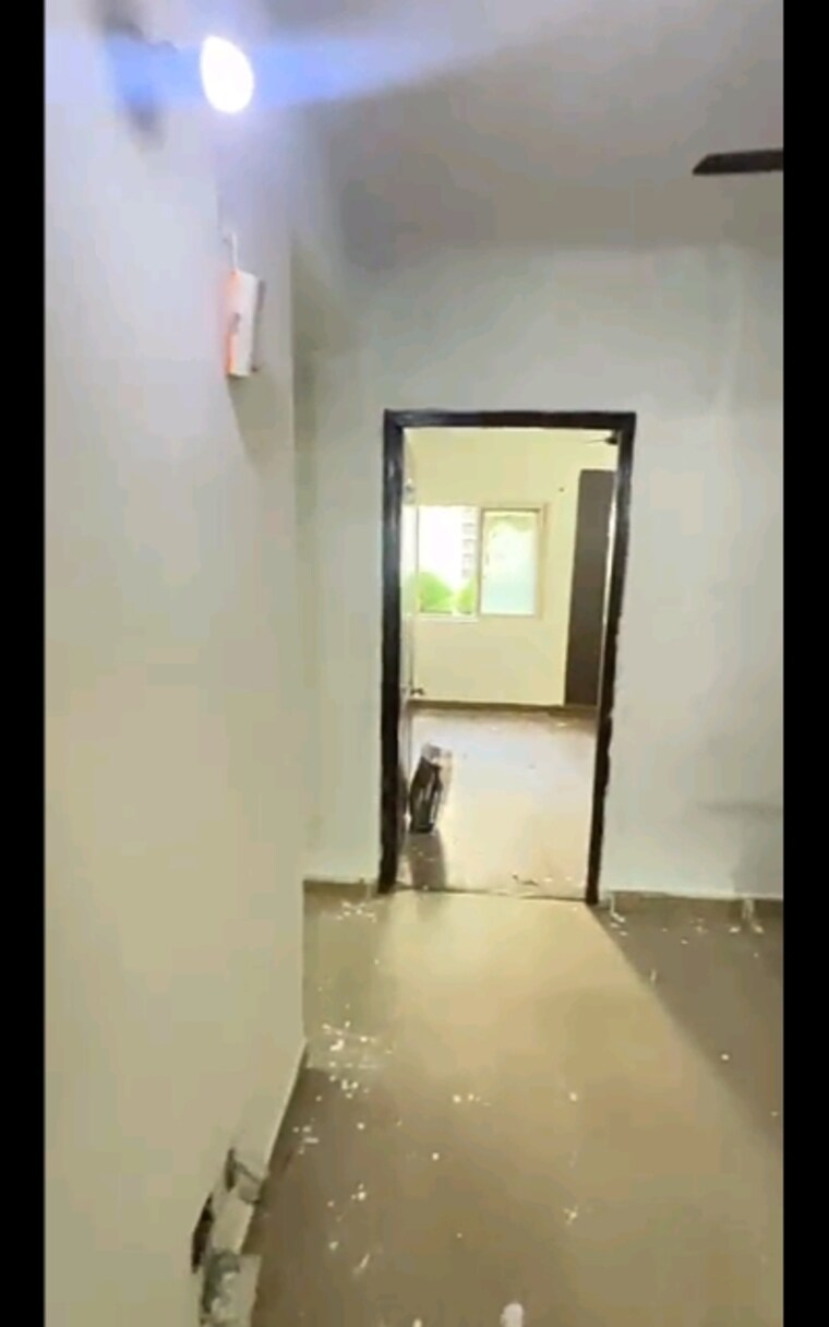 Room, paras-seasons 2 Bedroom 985 Sq.Ft. Apartment In Sector 168 Noida 8963854