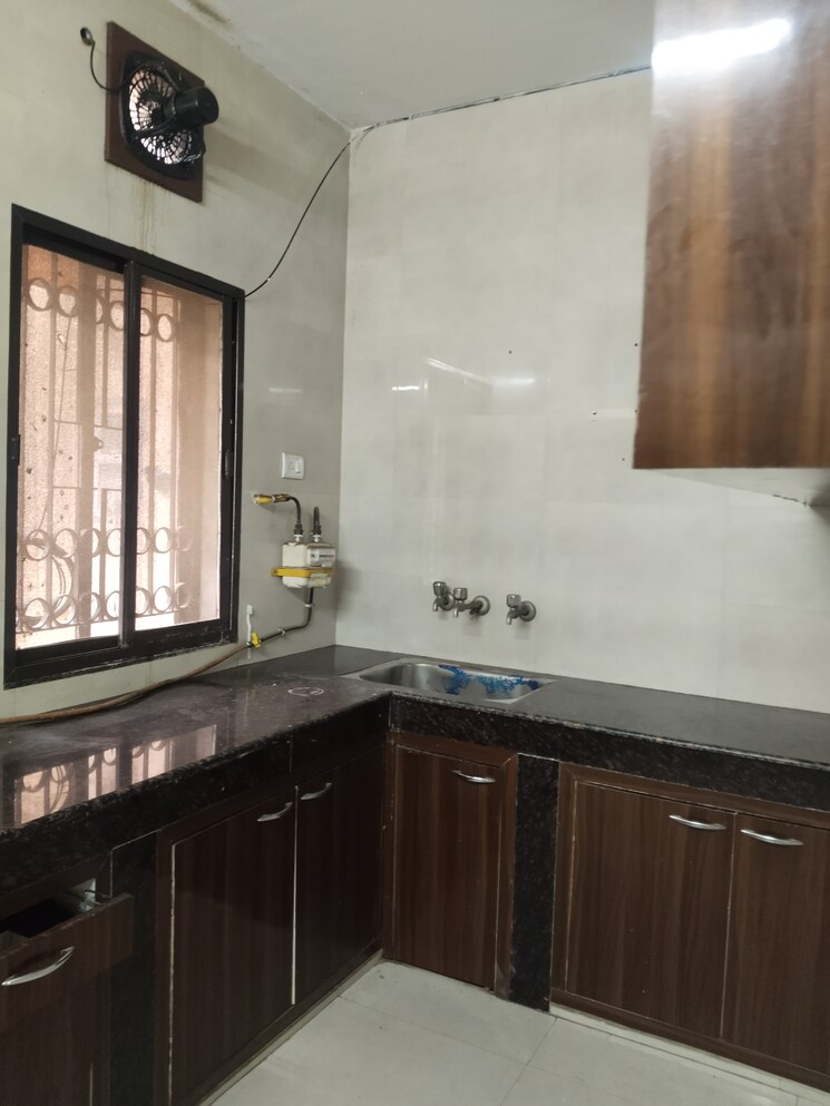 Kitchen, sarita vihar 3 Bedroom 1800 Sq.Ft. Apartment In Sarita Vihar Delhi 8963852