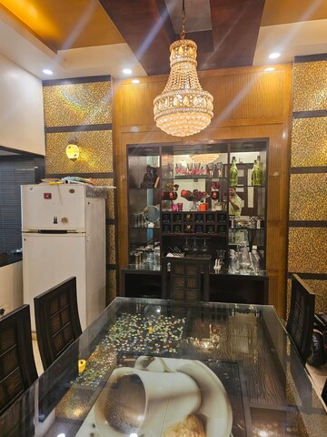 Furnished Amenities in 3 BHK Builder Floor at Savita Vihar – for Sale